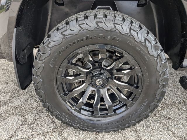 Used 2016 RAM 1500 Laramie w/ Convenience Group AWD/4WD image 12