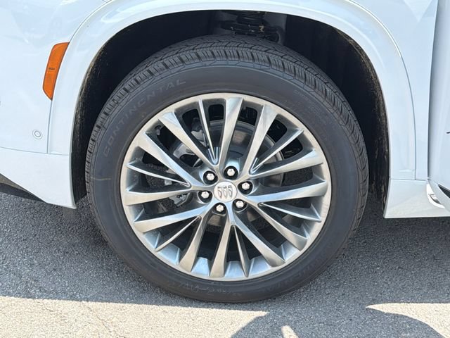 New 2026 Buick Enclave Avenir w/ Super Cruise Package FWD image 26