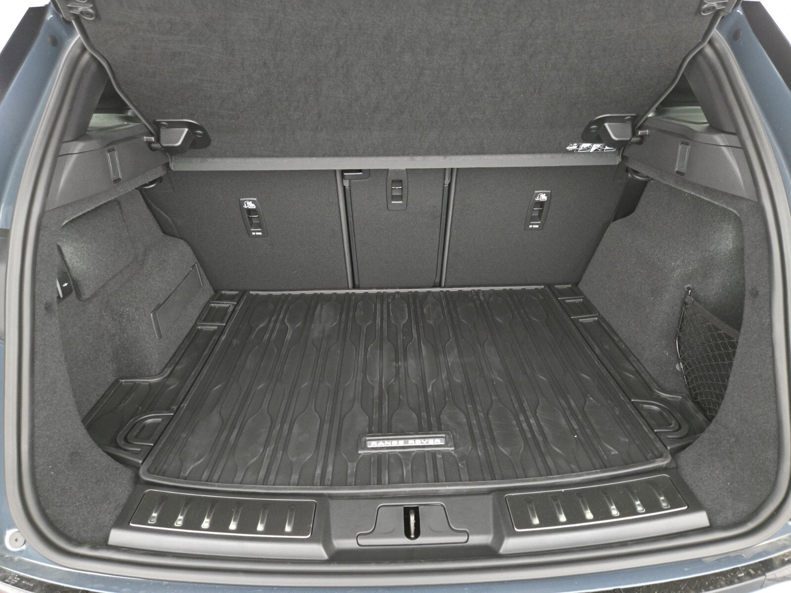 New 2026 Land Rover Range Rover Evoque Dynamic SE image 13