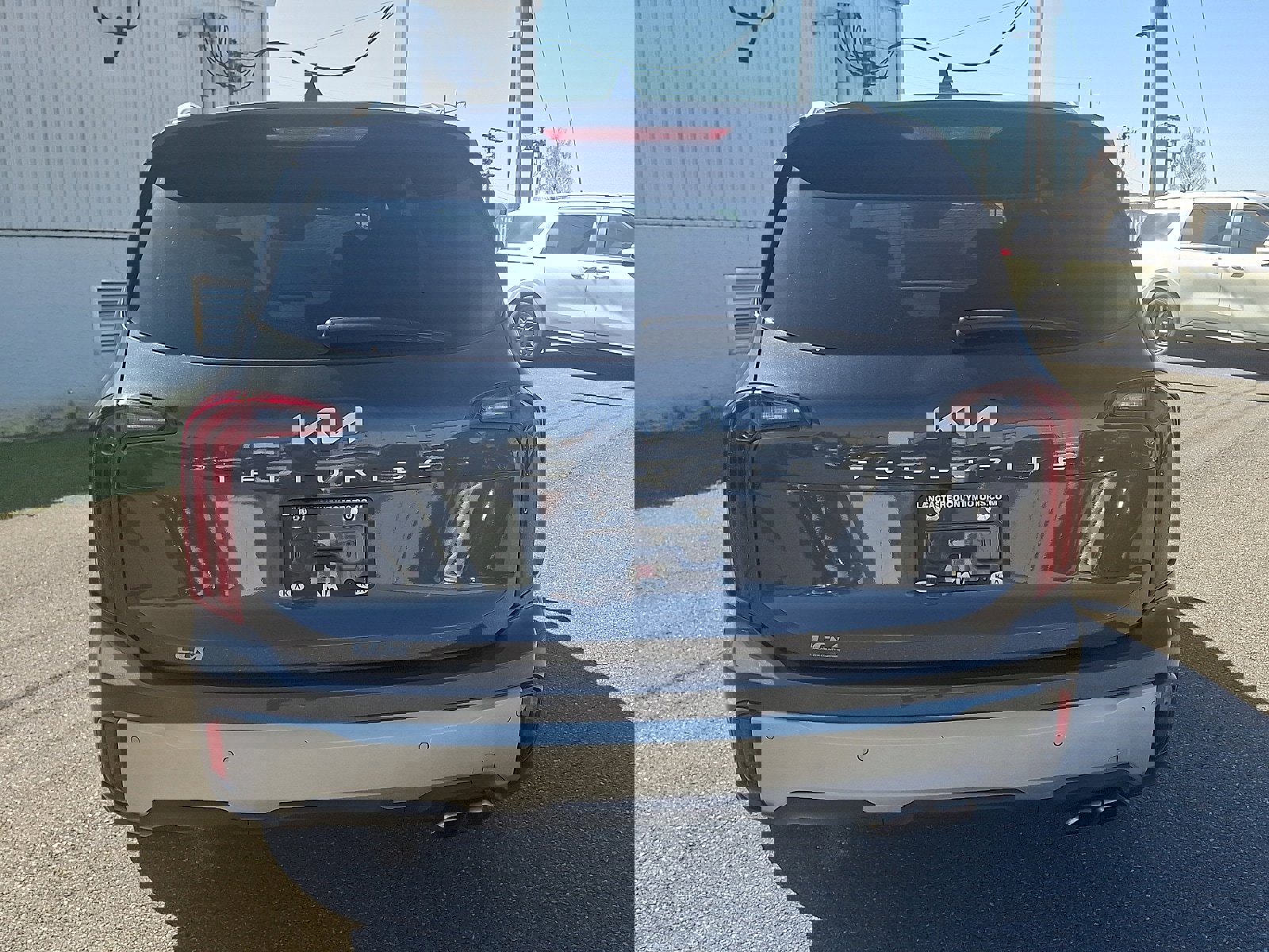 Used 2024 Kia Telluride S image 5