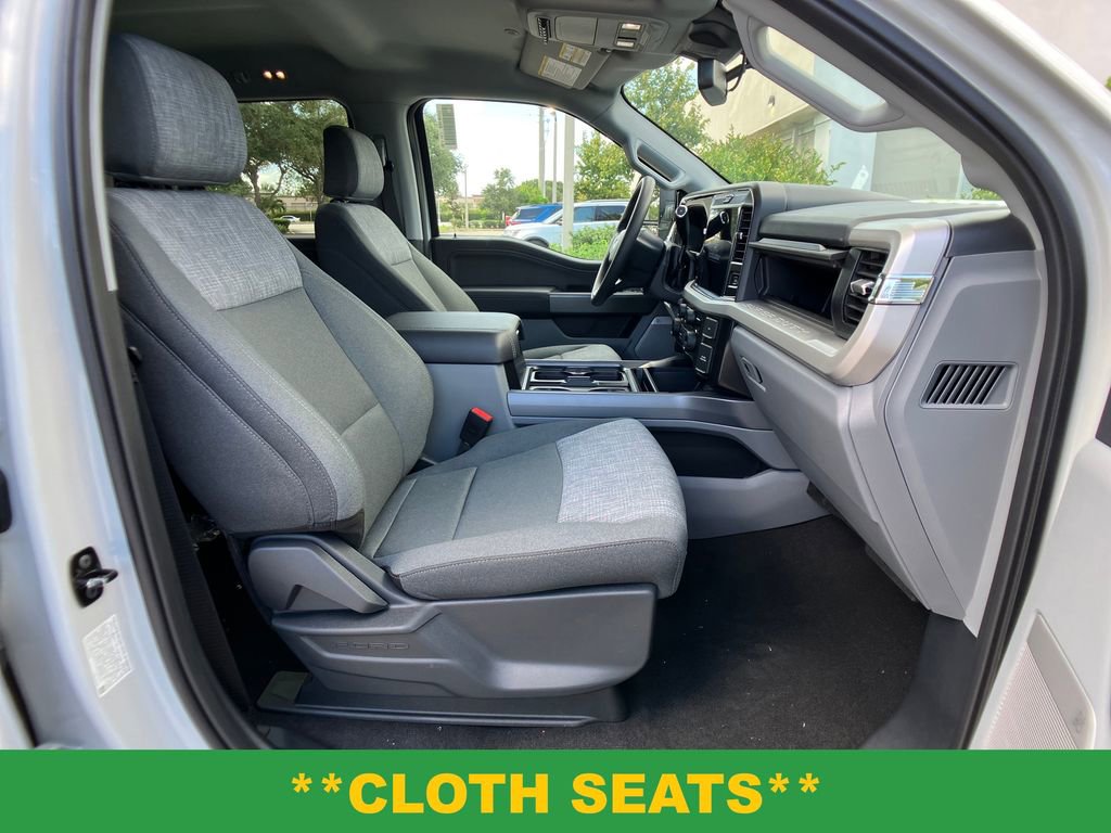 New 2026 Ford F250 XLT w/ XLT Premium Package image 4