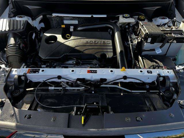 Used 2023 GMC Terrain SLE w/ Driver Convenience Package FWD image 61