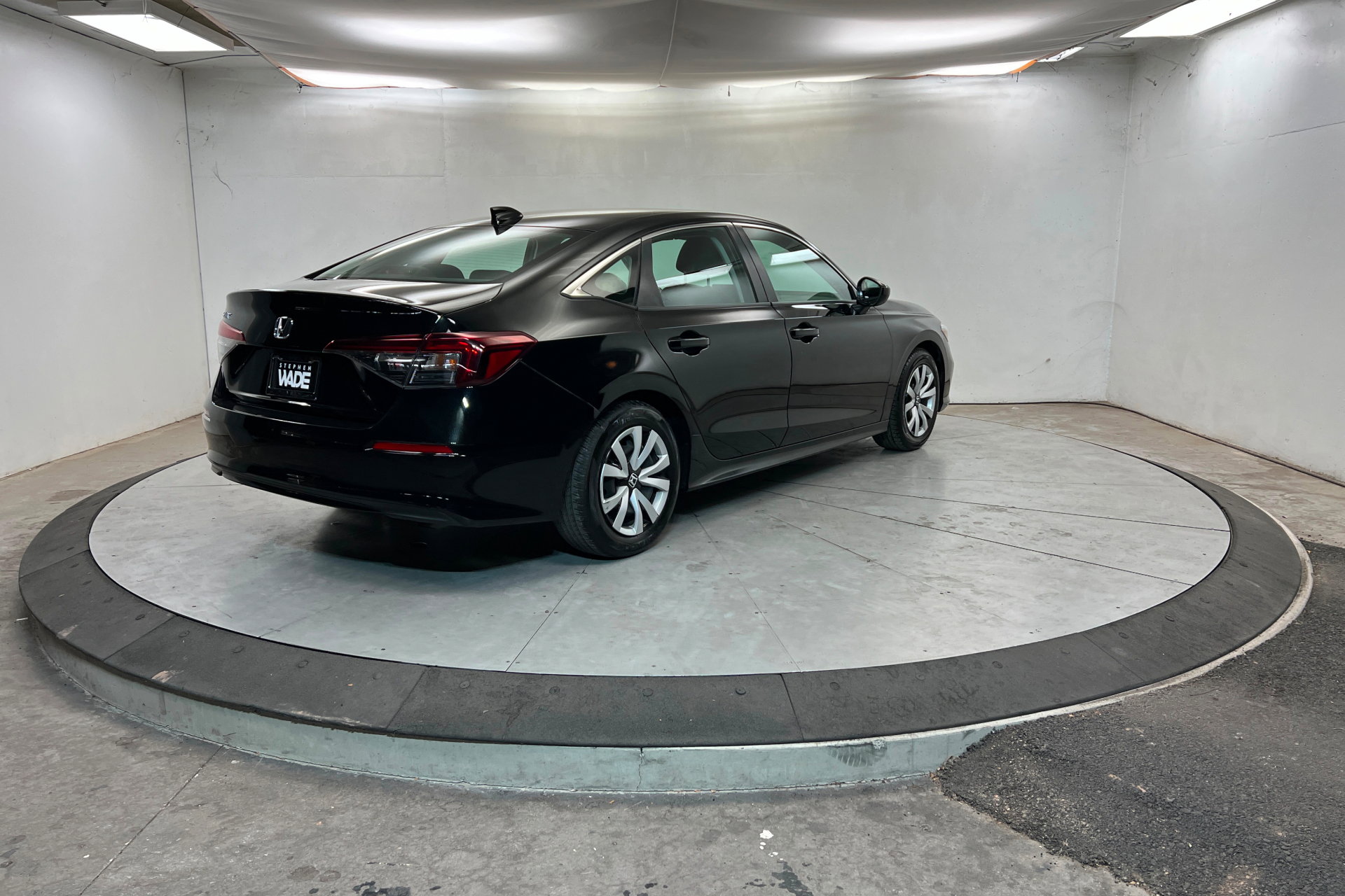 Used 2025 Honda Civic LX image 6