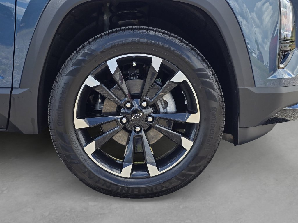 Used 2026 Chevrolet Equinox RS w/ Convenience Package III FWD image 11