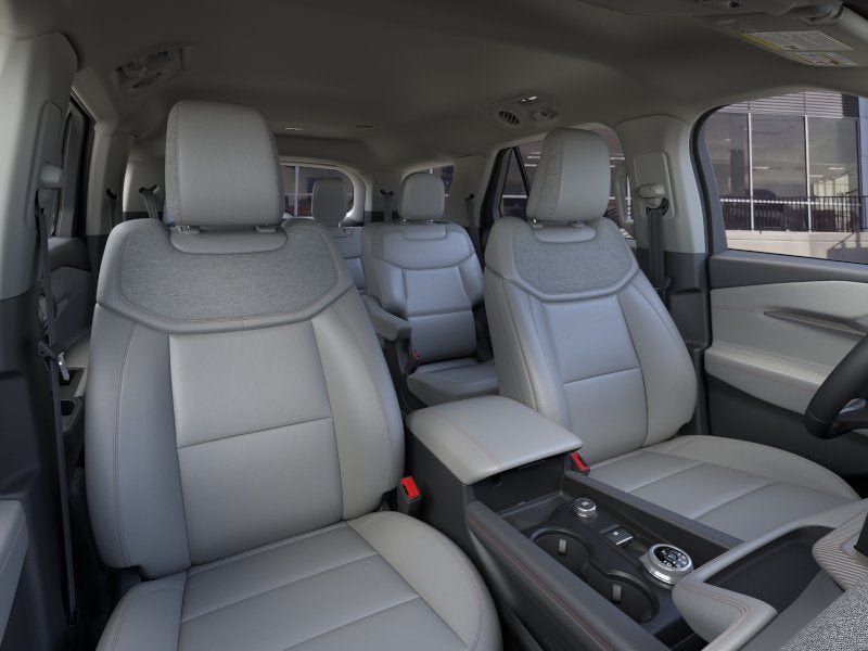 New 2026 Ford Explorer Active w/ Active Comfort Package RWD image 33