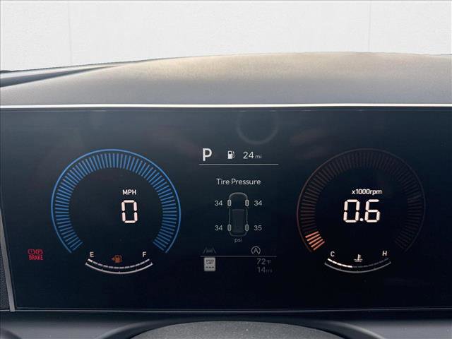 New 2025 Hyundai Tucson XRT image 11