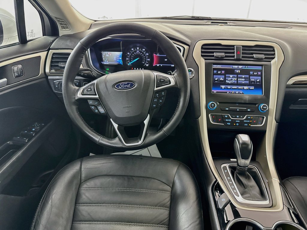 Used 2016 Ford Fusion SE w/ Equipment Group 202A AWD/4WD image 27