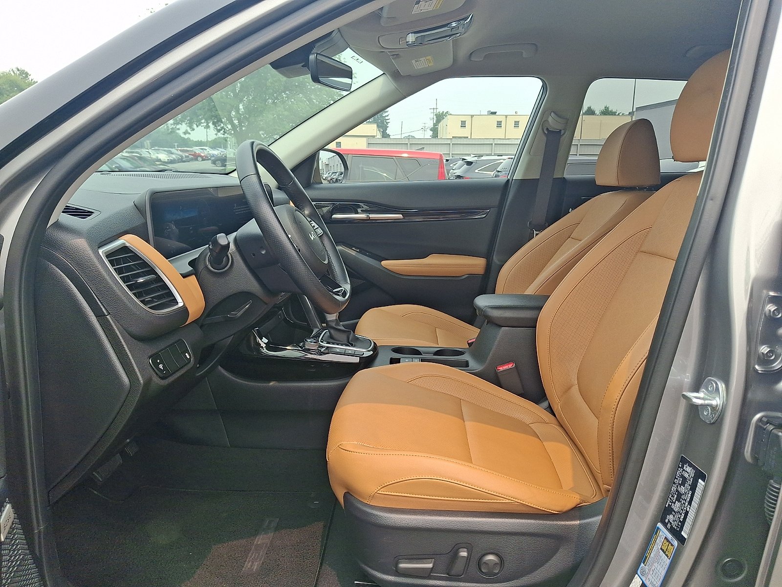 Used 2024 Kia Seltos SX AWD/4WD image 13