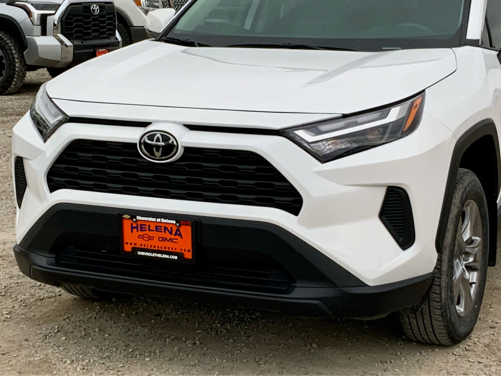 Used 2025 Toyota RAV4 XLE w/ Convenience Package image 9