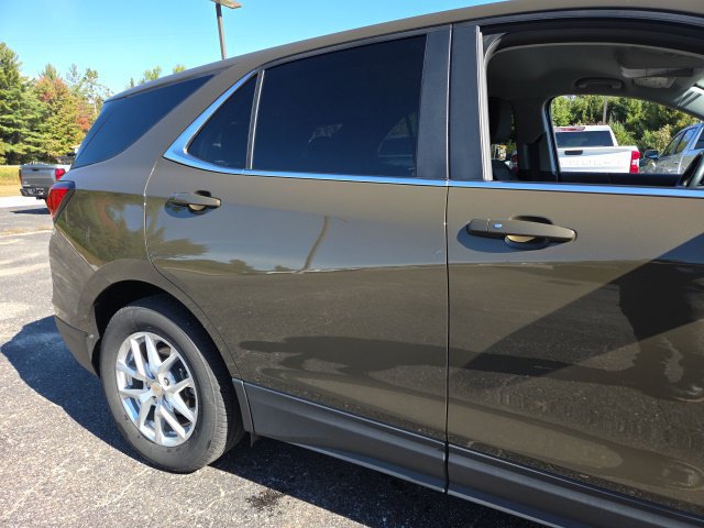 Used 2024 Chevrolet Equinox LT w/ LPO, Floor Liner Package AWD/4WD image 30