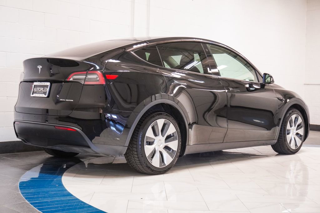 Used 2022 Tesla Model Y Long Range AWD/4WD image 26