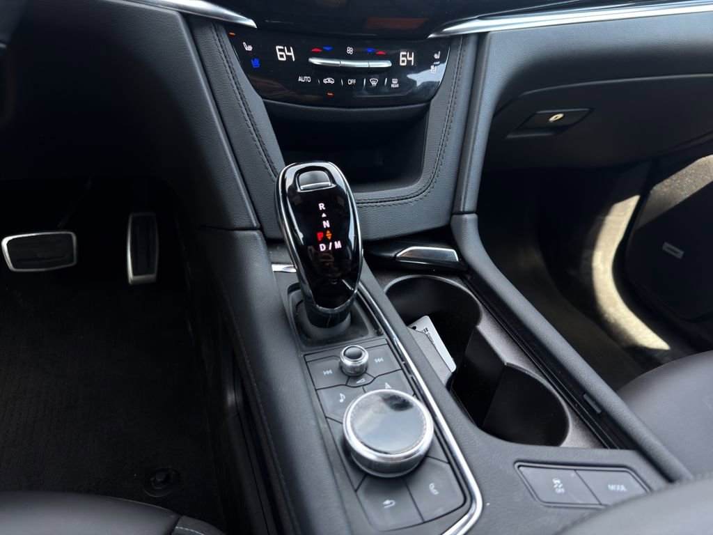 Used 2024 Cadillac XT6 Sport AWD/4WD image 15