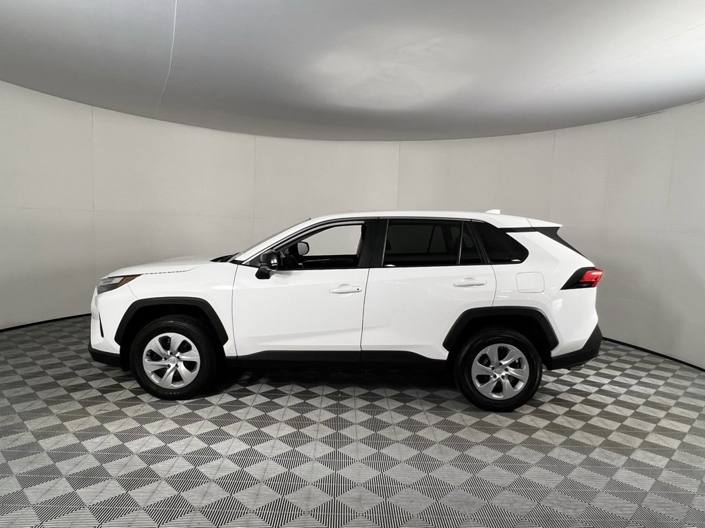 Used 2025 Toyota RAV4 LE image 10