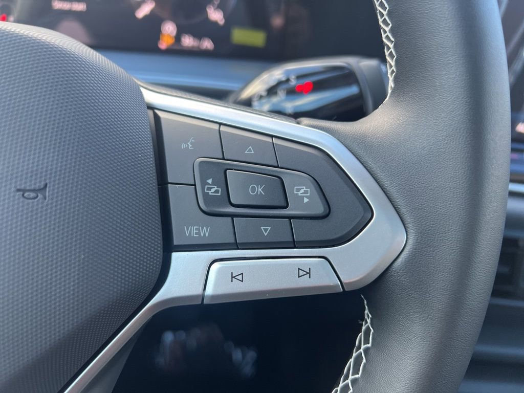 New 2026 Volkswagen Tiguan SE AWD/4WD image 30