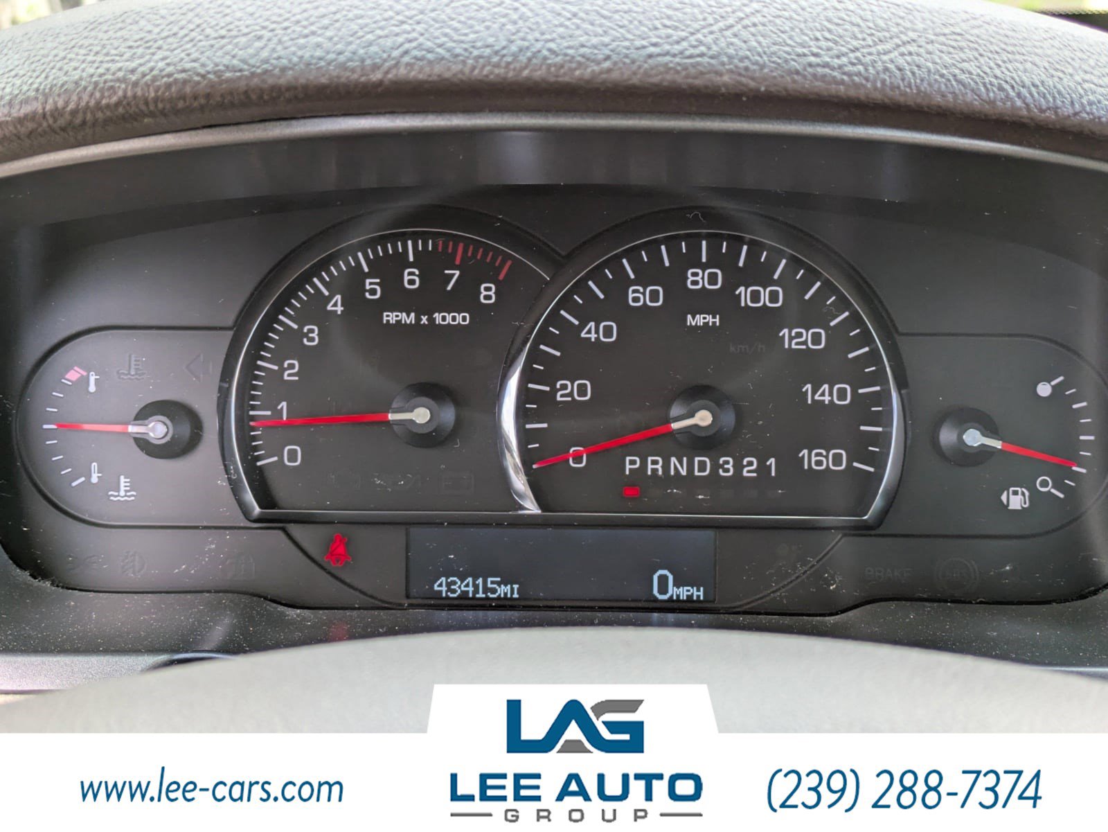 Used 2010 Cadillac DTS Luxury image 22