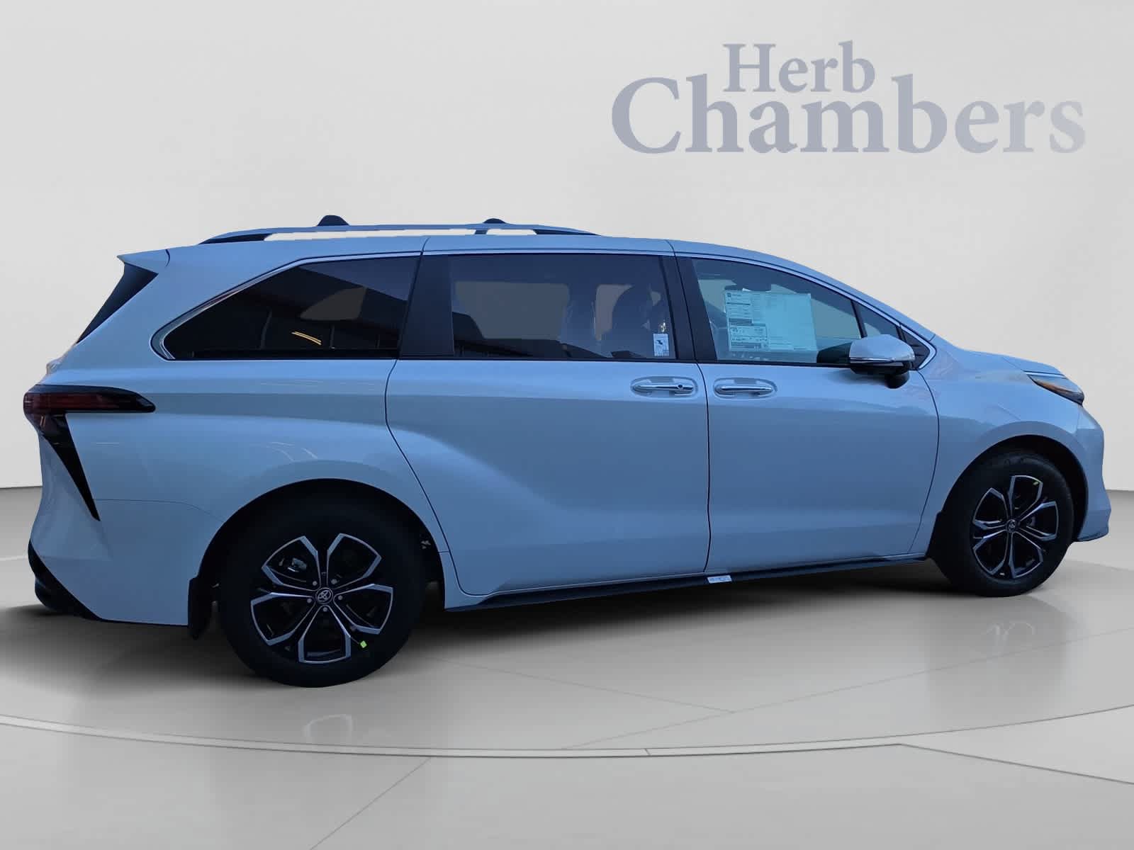 New 2026 Toyota Sienna Platinum AWD/4WD image 12