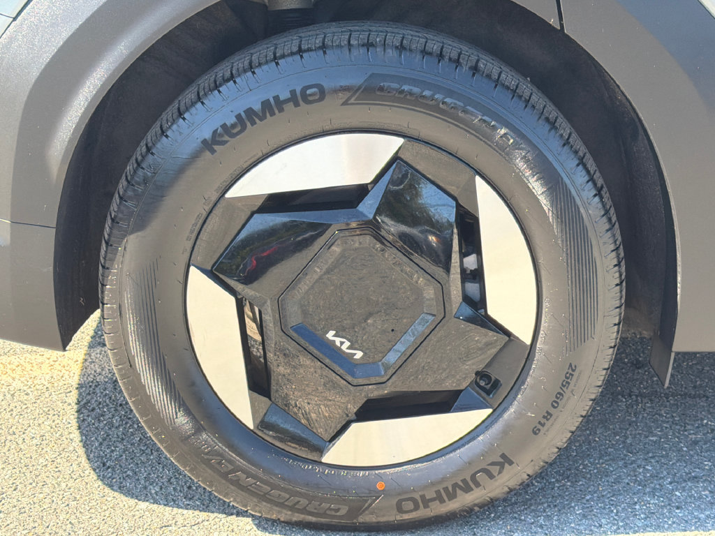 Certified 2024 Kia EV9 Wind AWD/4WD image 11