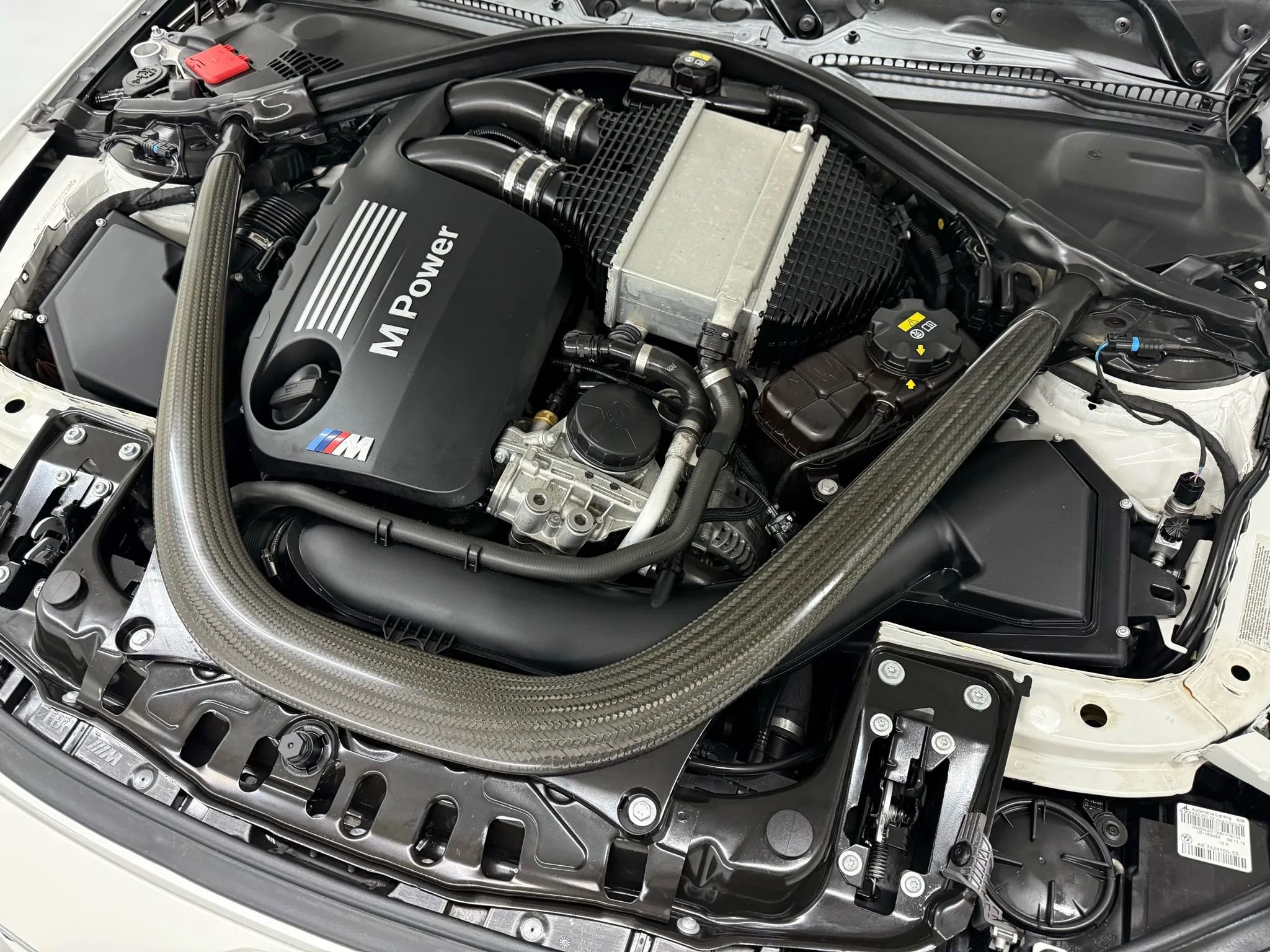 Used 2016 BMW M4 Convertible image 50