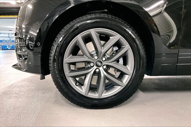 Certified 2026 Land Rover Range Rover Velar Dynamic SE AWD/4WD image 8