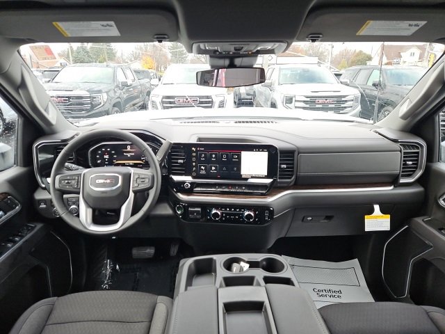 New 2026 GMC Sierra 2500 SLE w/ Preferred Package image 19