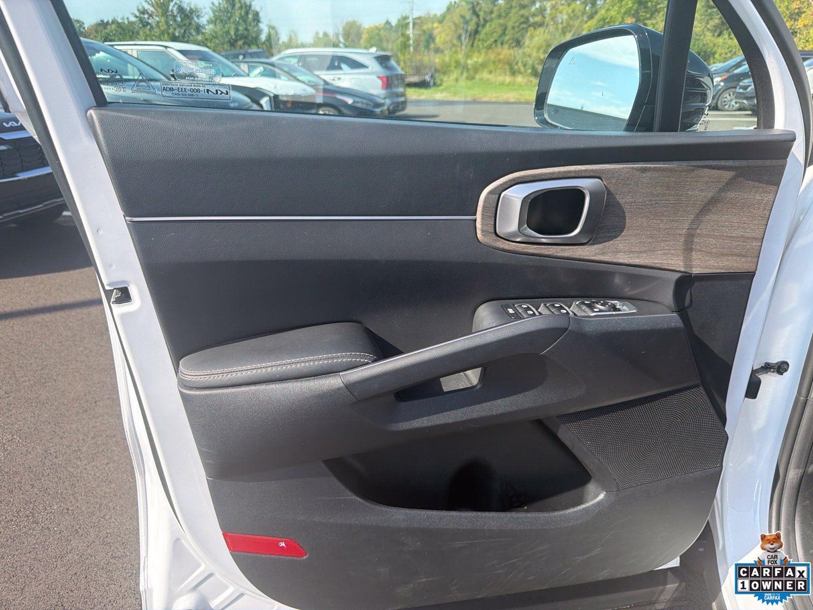 Certified 2023 Kia Sorento S AWD/4WD image 8