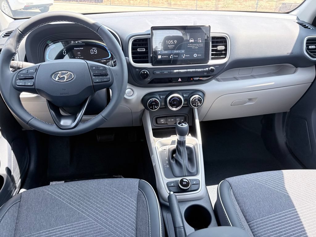 New 2026 Hyundai Venue SEL FWD image 7
