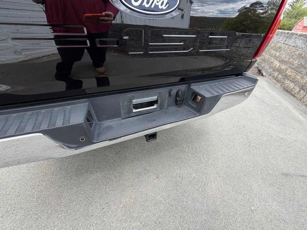 Used 2025 Ford F150 XLT w/ Equipment Group 301A Standard AWD/4WD image 12
