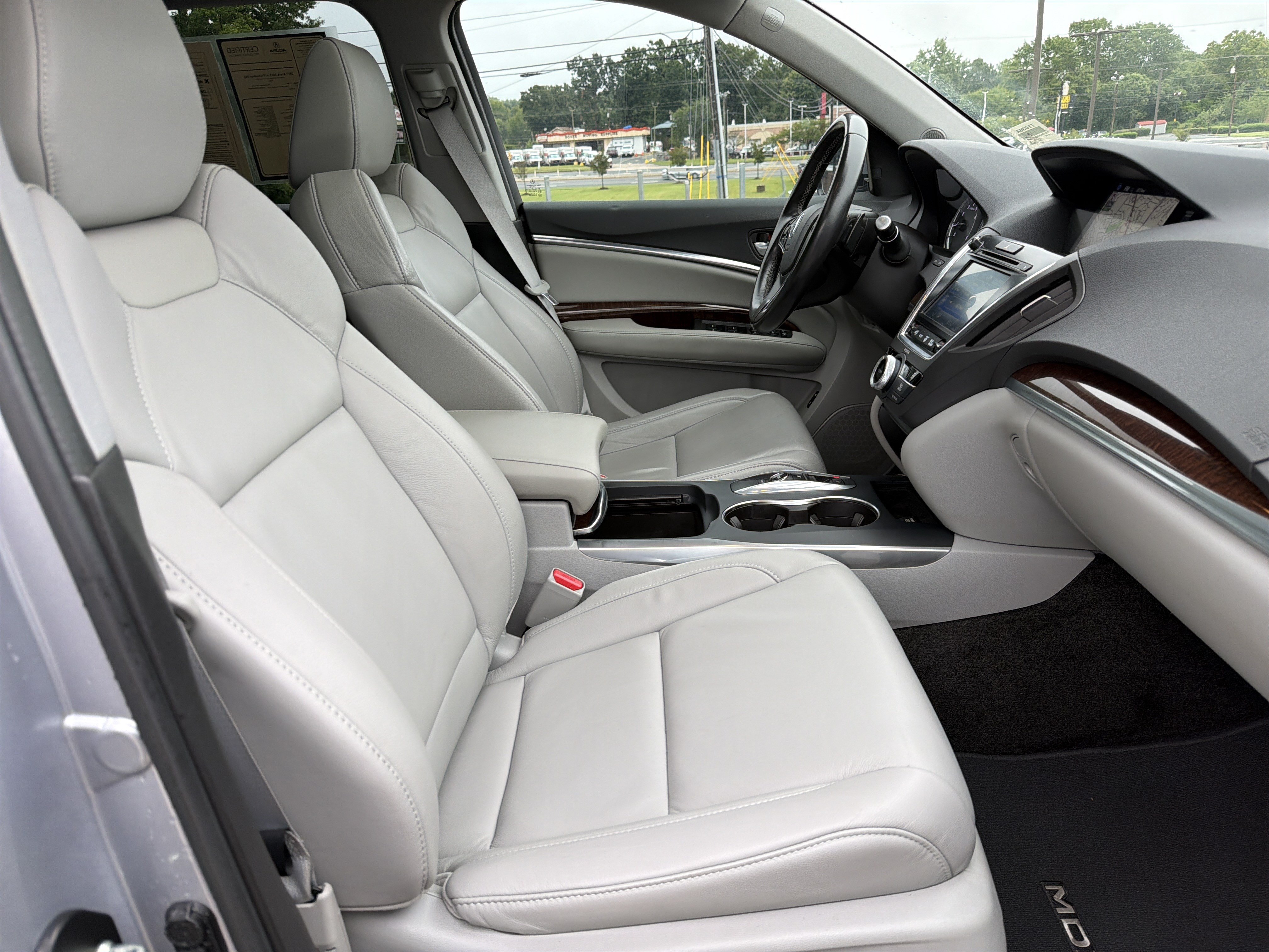 Certified 2017 Acura MDX SH-AWD w/ Technology Package image 34