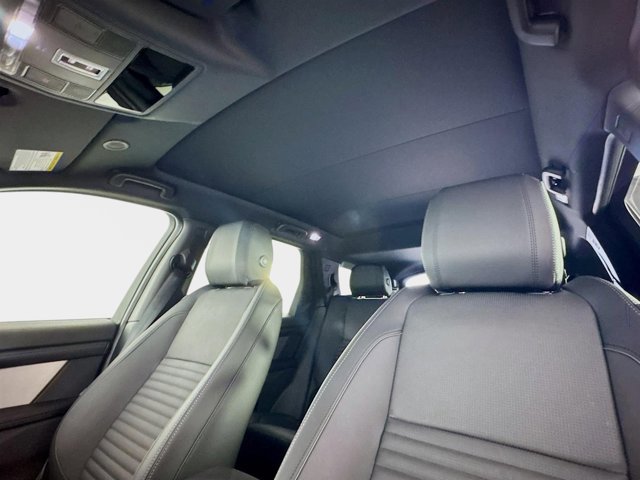 New 2026 Land Rover Discovery Sport Landmark image 14