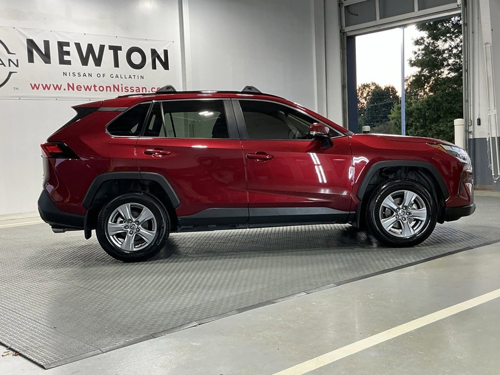 Used 2024 Toyota RAV4 XLE image 33