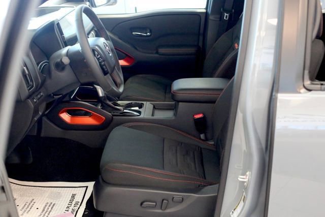New 2025 Nissan Frontier PRO-4X image 7