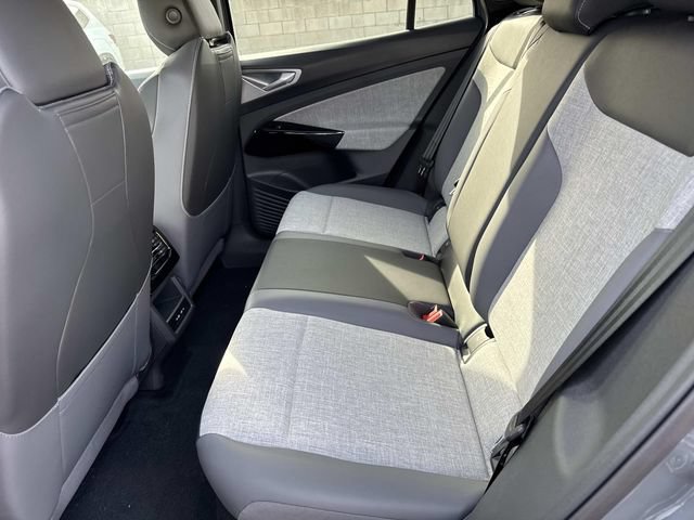 New 2026 Volkswagen ID.4 Pro RWD image 11