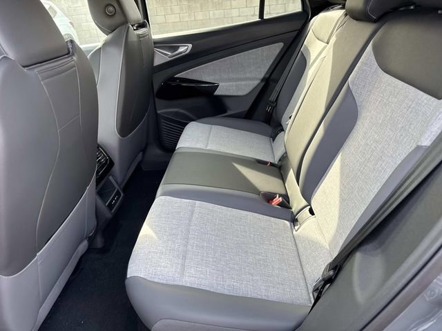 New 2026 Volkswagen ID.4 Pro image 11