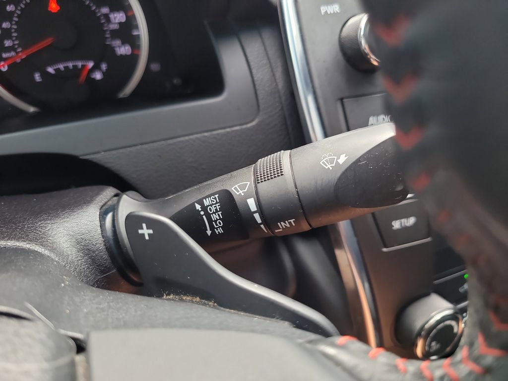 Used 2017 Toyota Camry SE FWD image 27