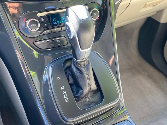 Used 2014 Ford Escape Titanium FWD image 28