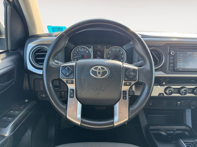 Certified 2018 Toyota Tacoma SR5 image 15
