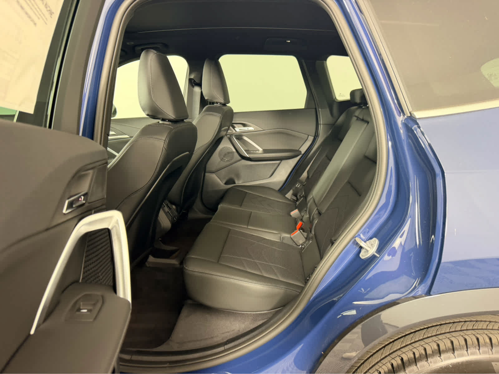 New 2027 BMW X1 xDrive28i AWD/4WD image 15