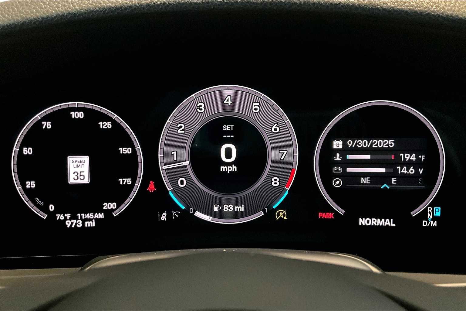Used 2025 Porsche 911 Carrera image 21