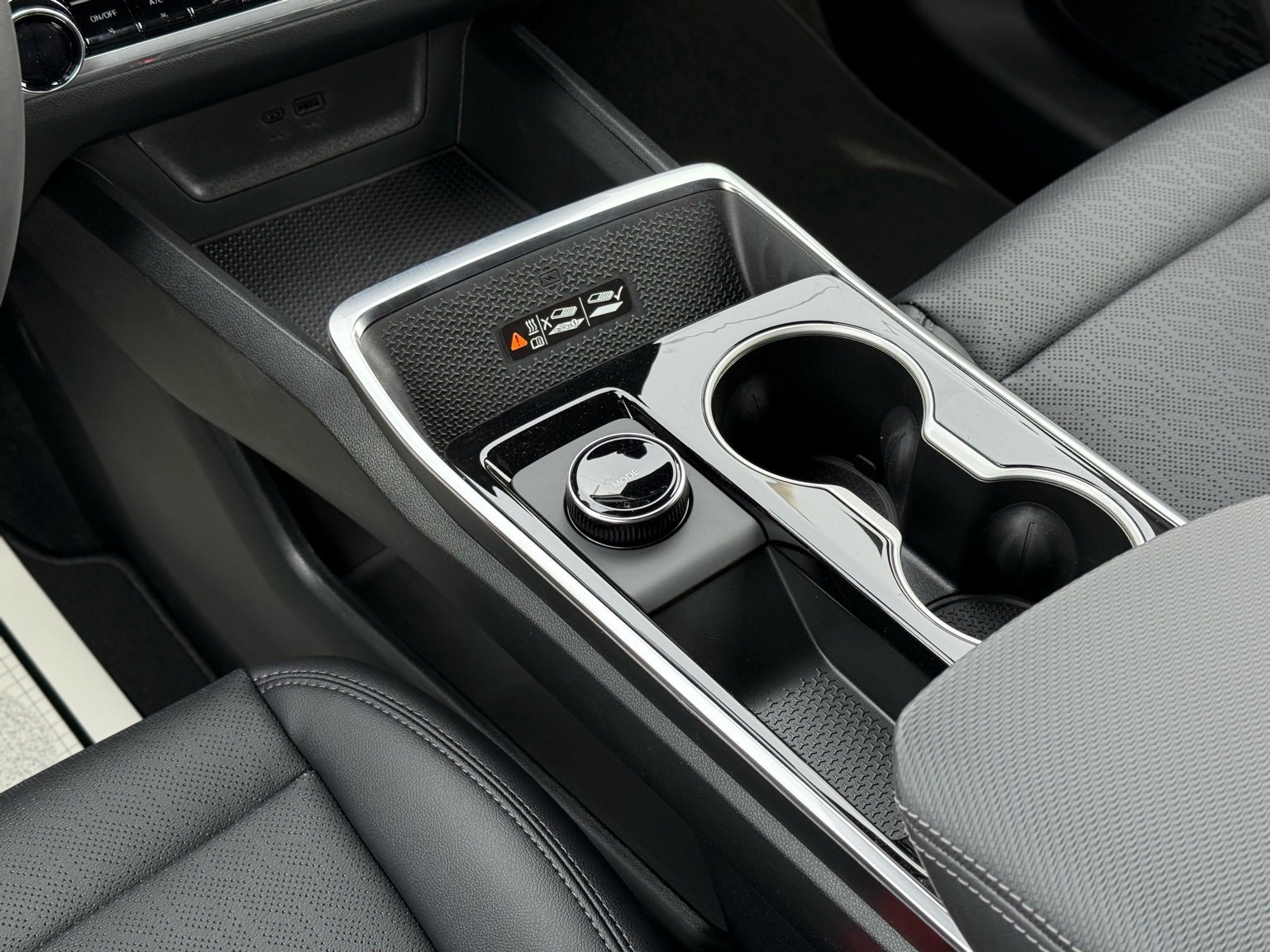 New 2026 Chevrolet Equinox LT w/ Convenience Package II image 18