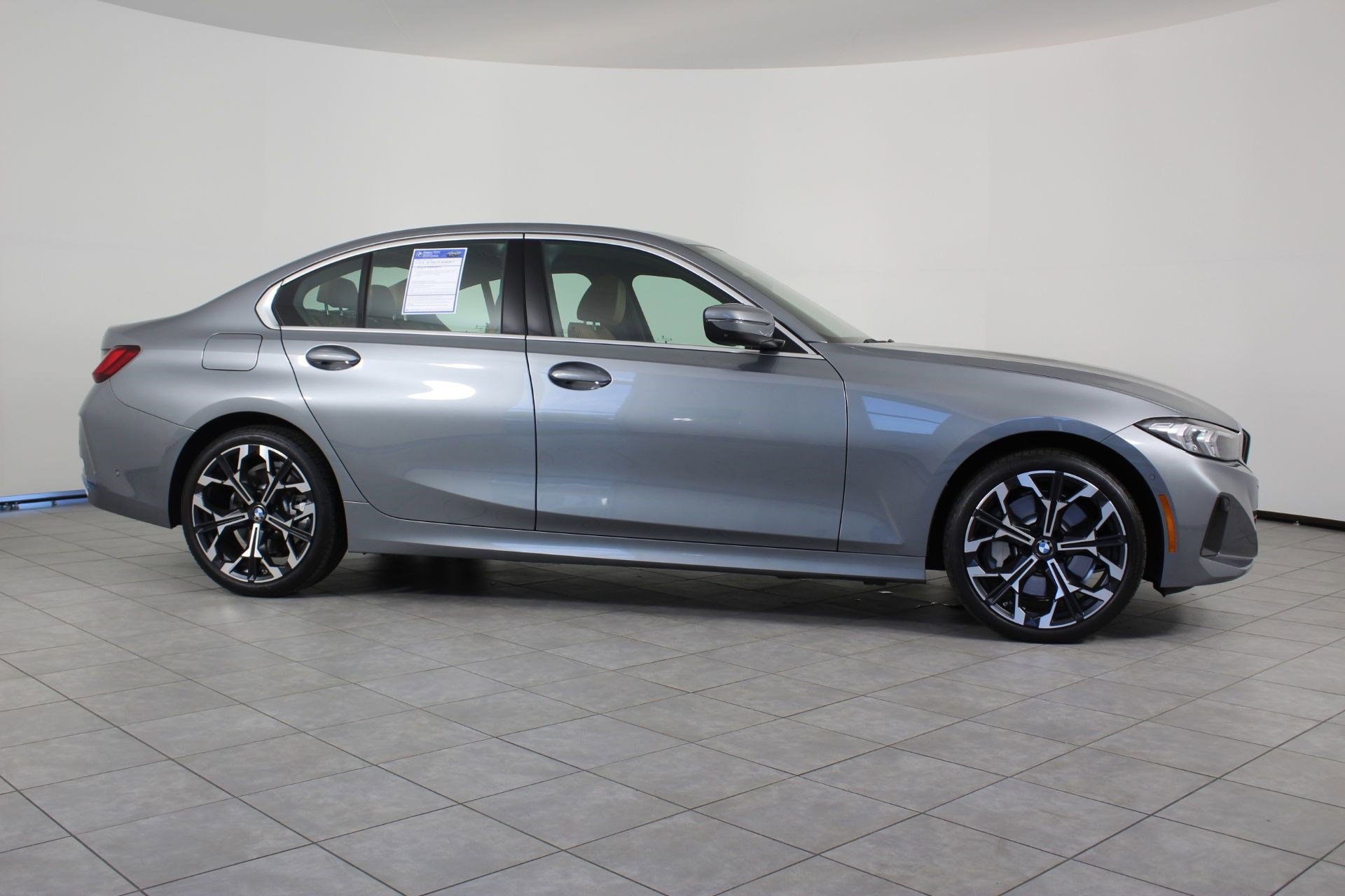 Certified 2025 BMW 330i xDrive Sedan image 8