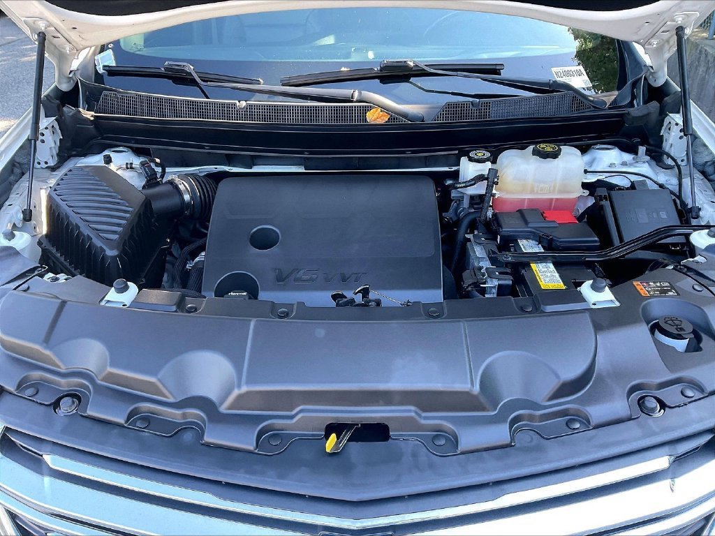 Used 2022 Chevrolet Traverse LT AWD/4WD image 30