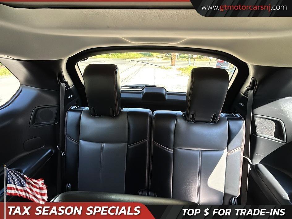 Used 2019 Nissan Pathfinder SL AWD/4WD image 35