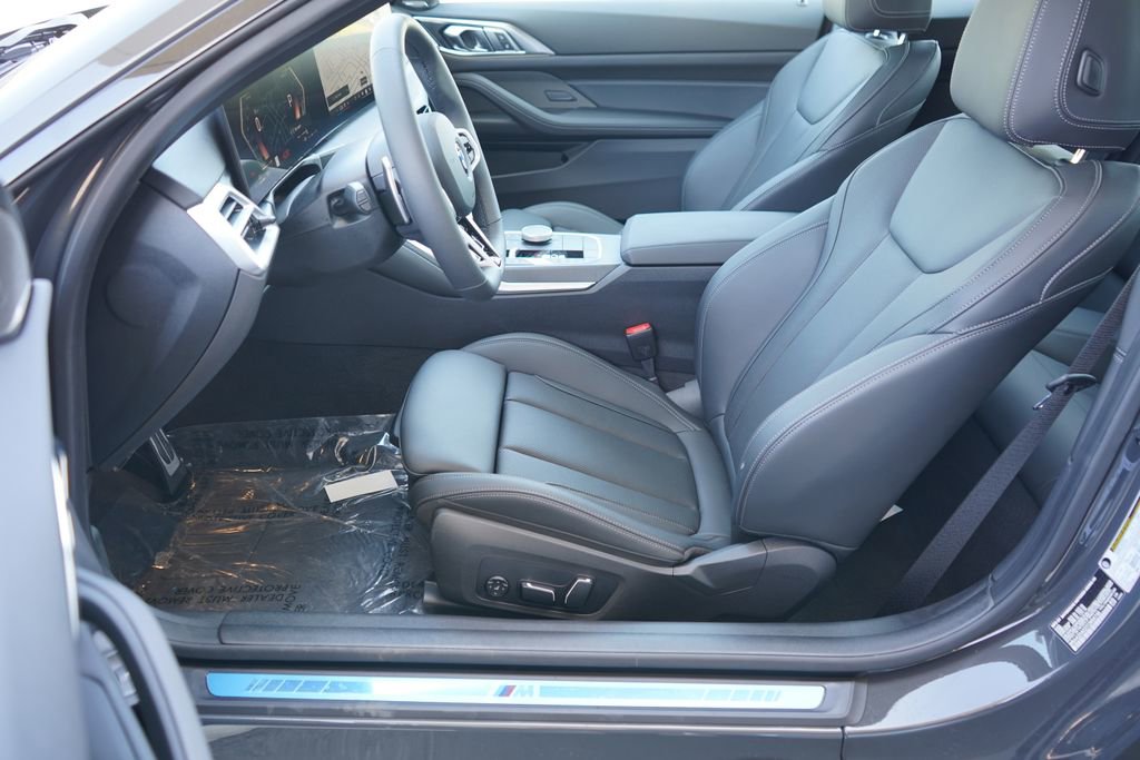 New 2026 BMW 430i Coupe w/ M Sport Package image 10