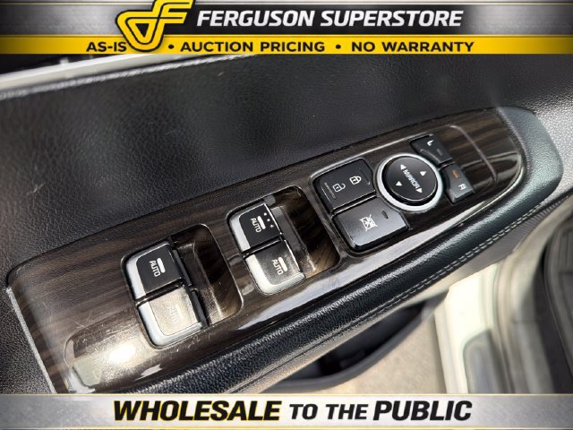 Used 2019 Kia Sorento AWD V6 image 17