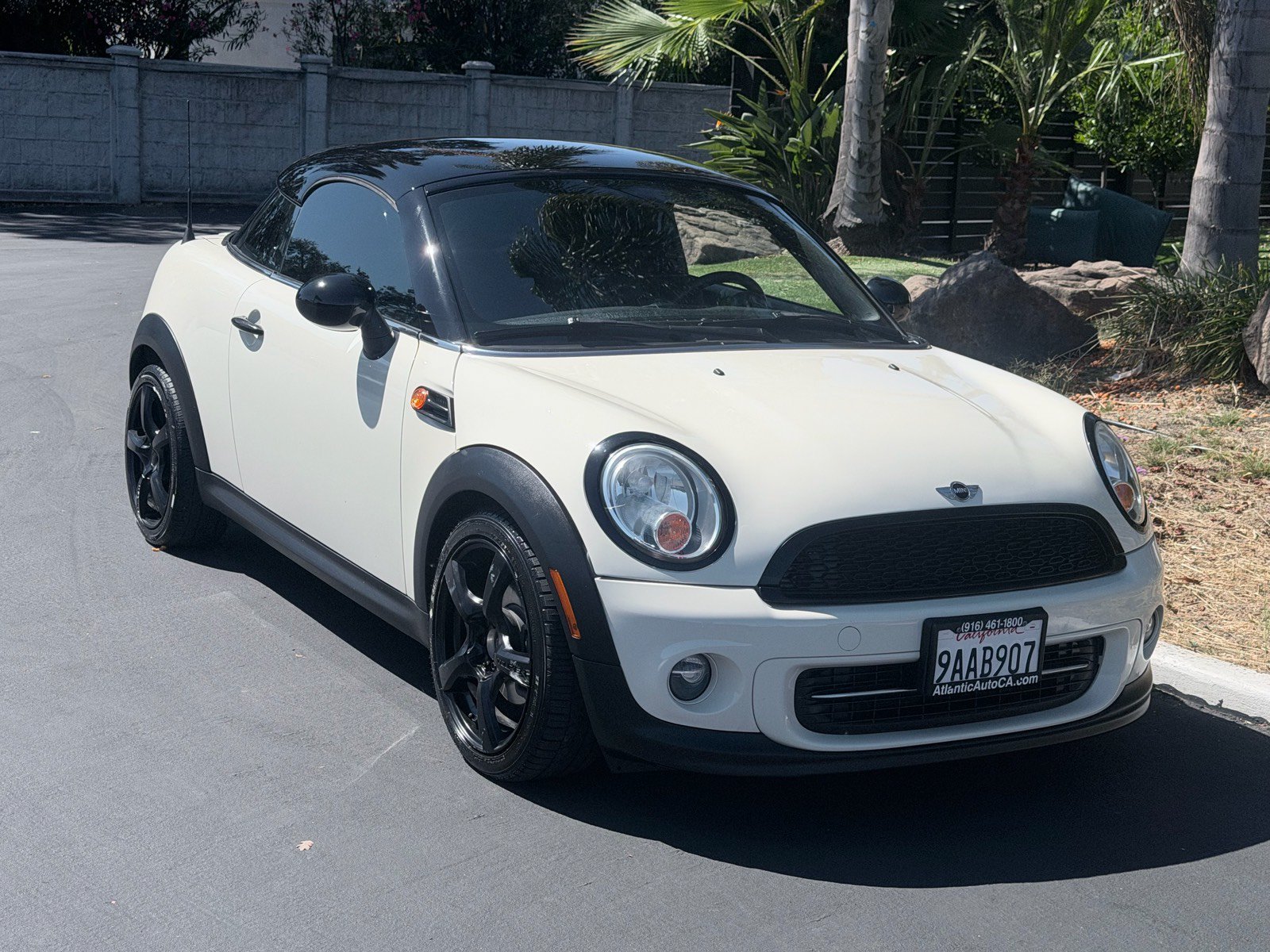 Used 2014 MINI Cooper Coupe FWD image 5