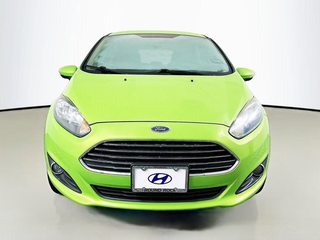 Used 2014 Ford Fiesta SE w/ Equipment Group 201A image 2