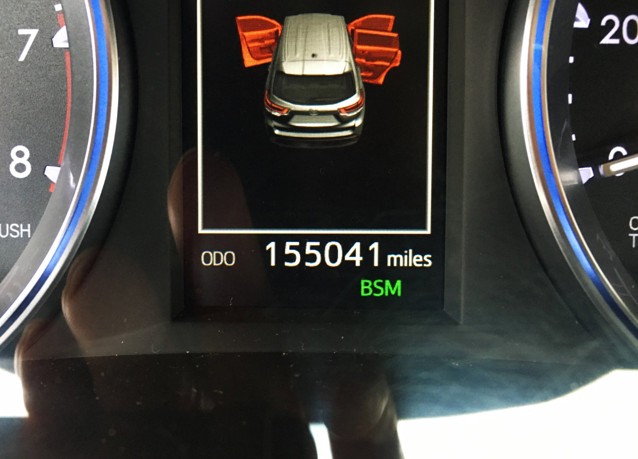 Used 2017 Toyota Highlander XLE image 25