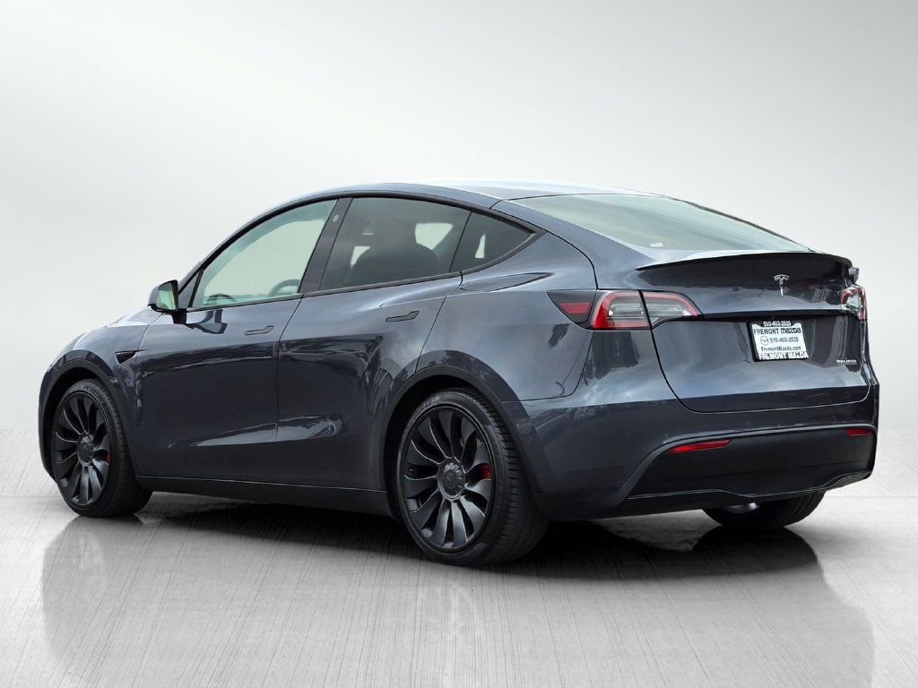 Used 2022 Tesla Model Y Performance AWD/4WD image 6