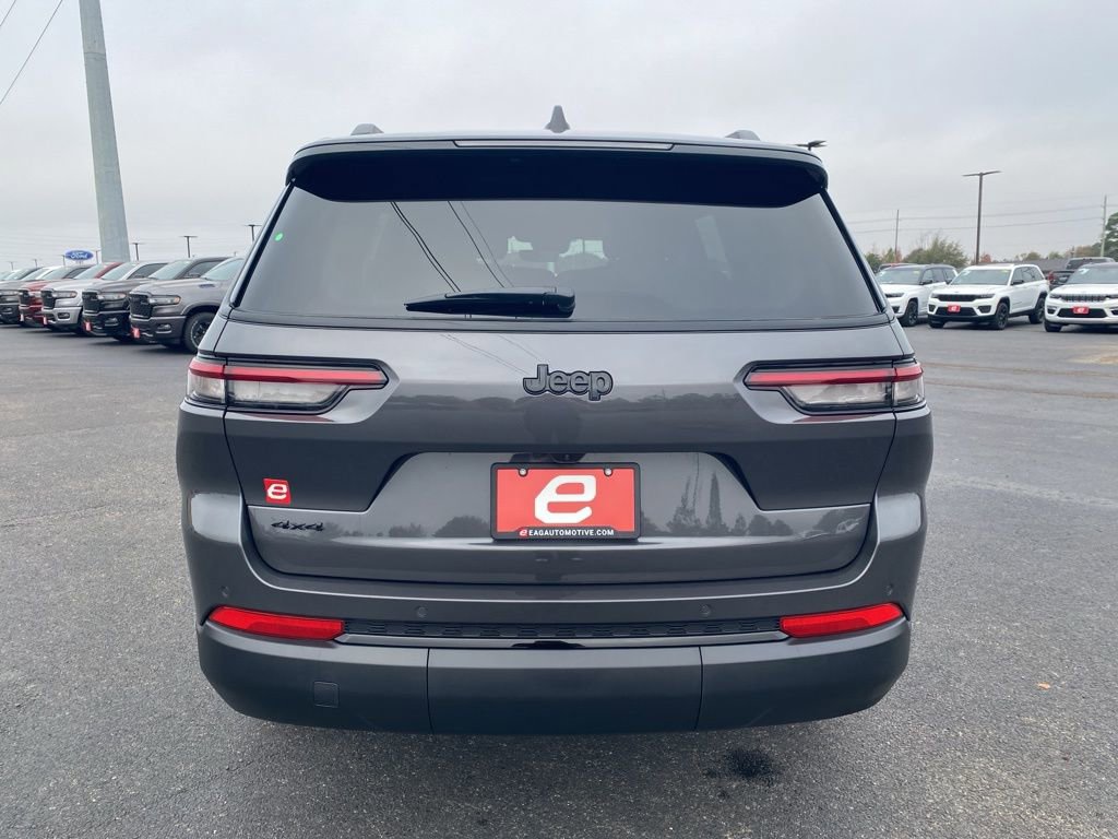New 2025 Jeep Grand Cherokee L Altitude image 6