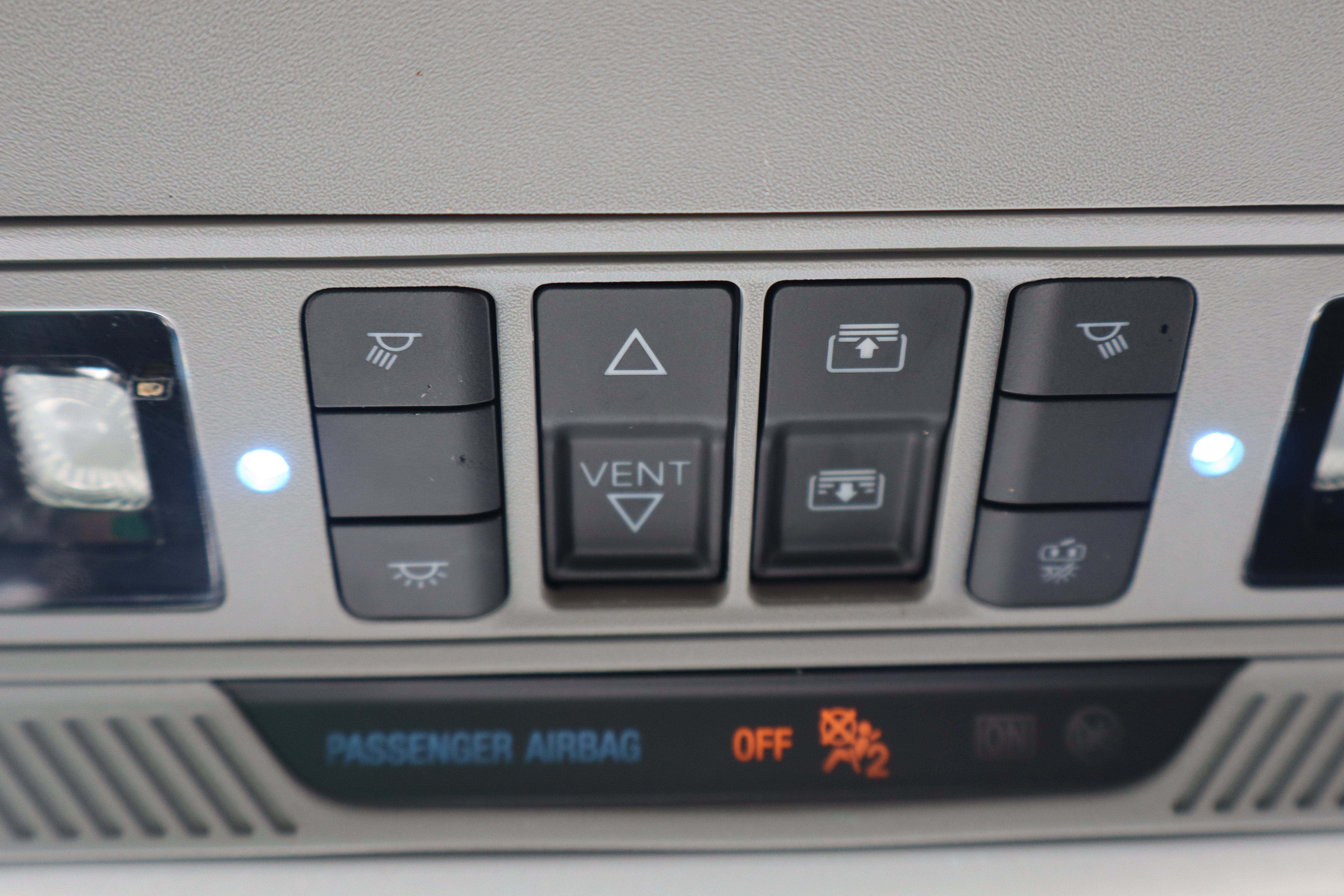 Used 2023 Ford Explorer XLT w/ Equipment Group 202A AWD/4WD image 26